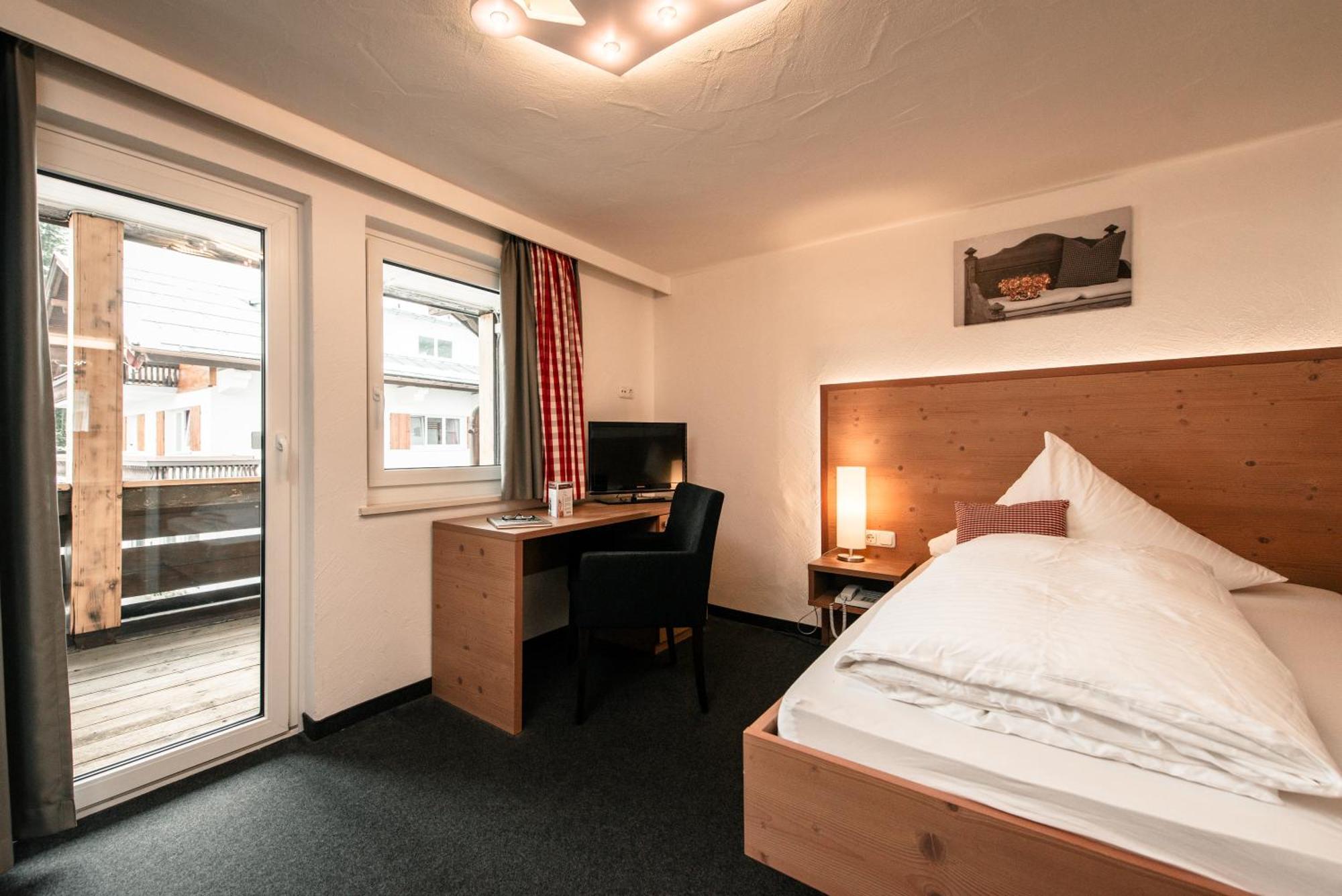 Hotel Tradizio Mittelberg Eksteriør bilde
